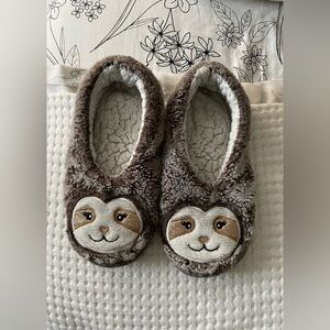 Cozy Sloth Face Slippers